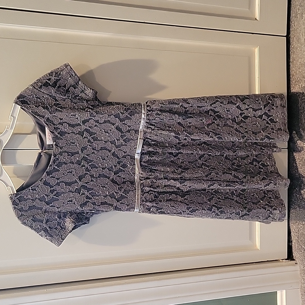 Girl's Holiday dress